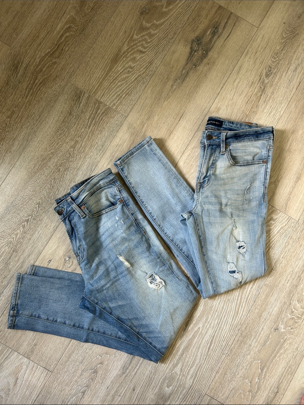 Aeropostale Men's Light Blue Distressed Skinny Jeans Bundle of Two